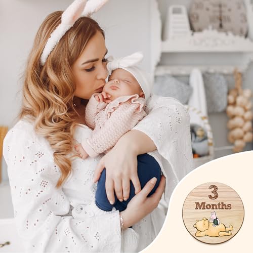 Hatzelou 7Pcs Baby Milestone Circles Winnie The Pooh Wooden Keepsakes