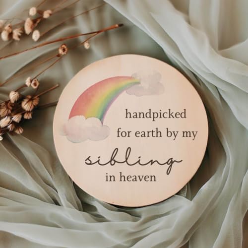 Prezzeluna Rainbow Baby Announcement Sign