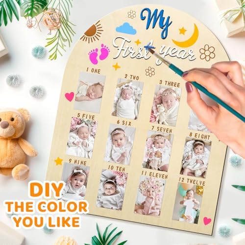 Barri Design First Year Photo Display Board