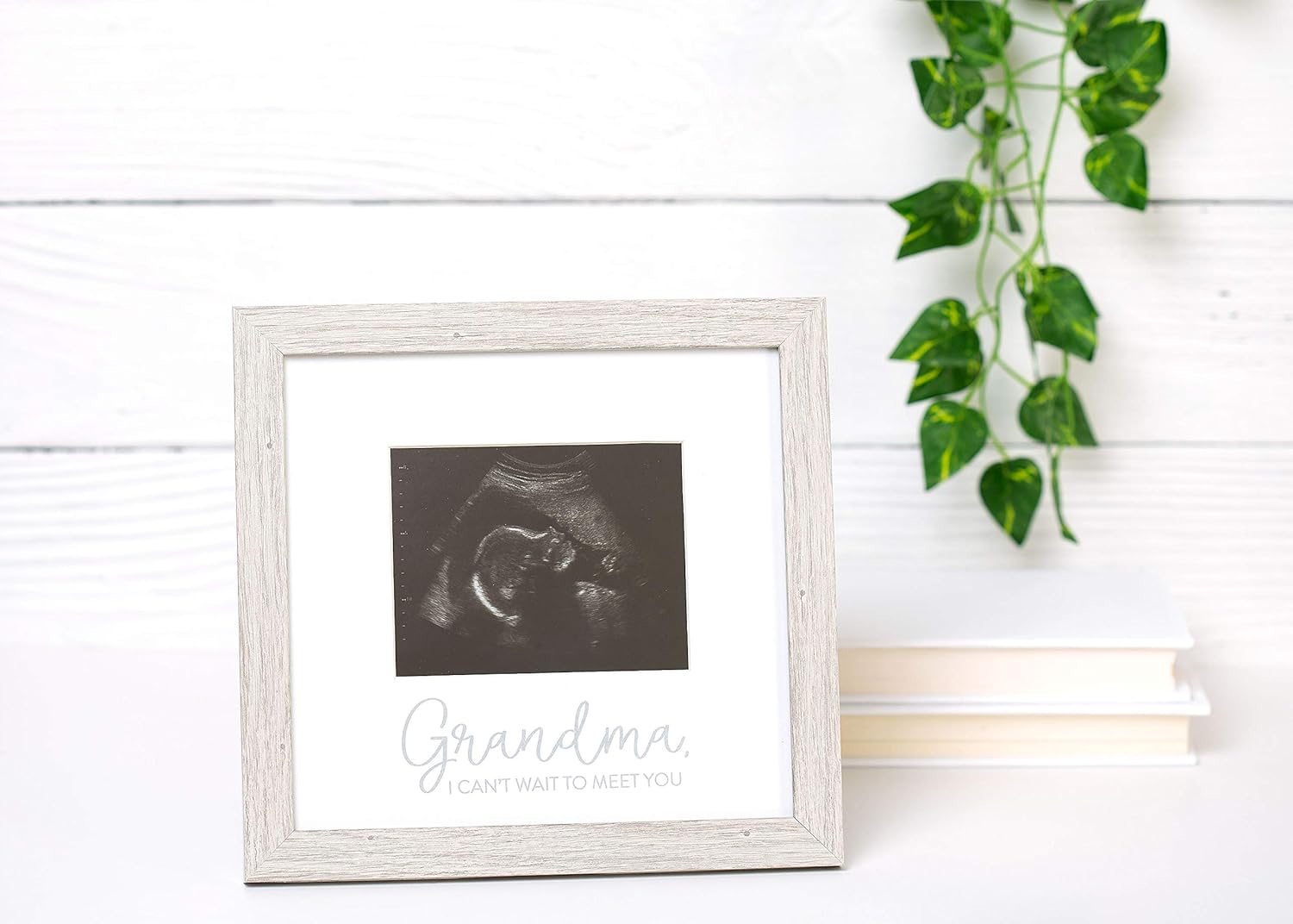 Kate Milo Rustic Sonogram Frame 4x5 Photo Insert Distressed Gray