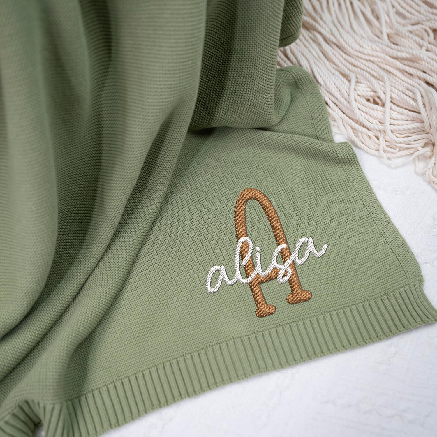 LOVELYPOD Personalized Knit Baby Blanket with Name